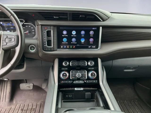 Used 2021 Hunter Green GMC Denali image 11