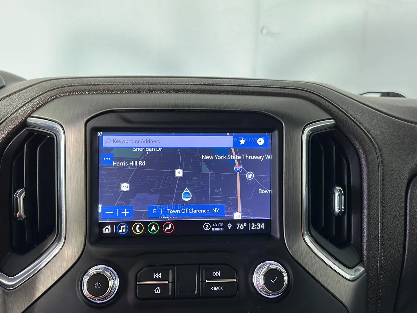 Used 2022 Quicksilver Metallic GMC Denali image 18