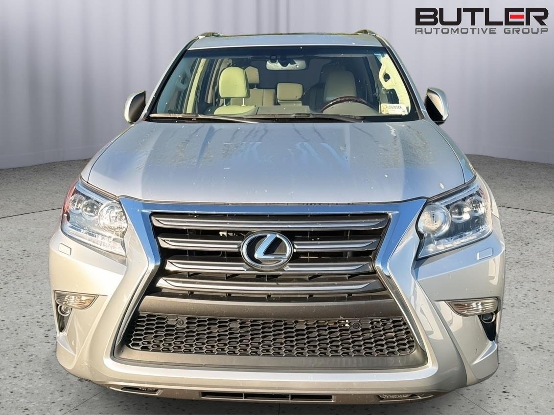 Used 2018 Silver Lining Metallic Lexus GX 460 Premium image 4
