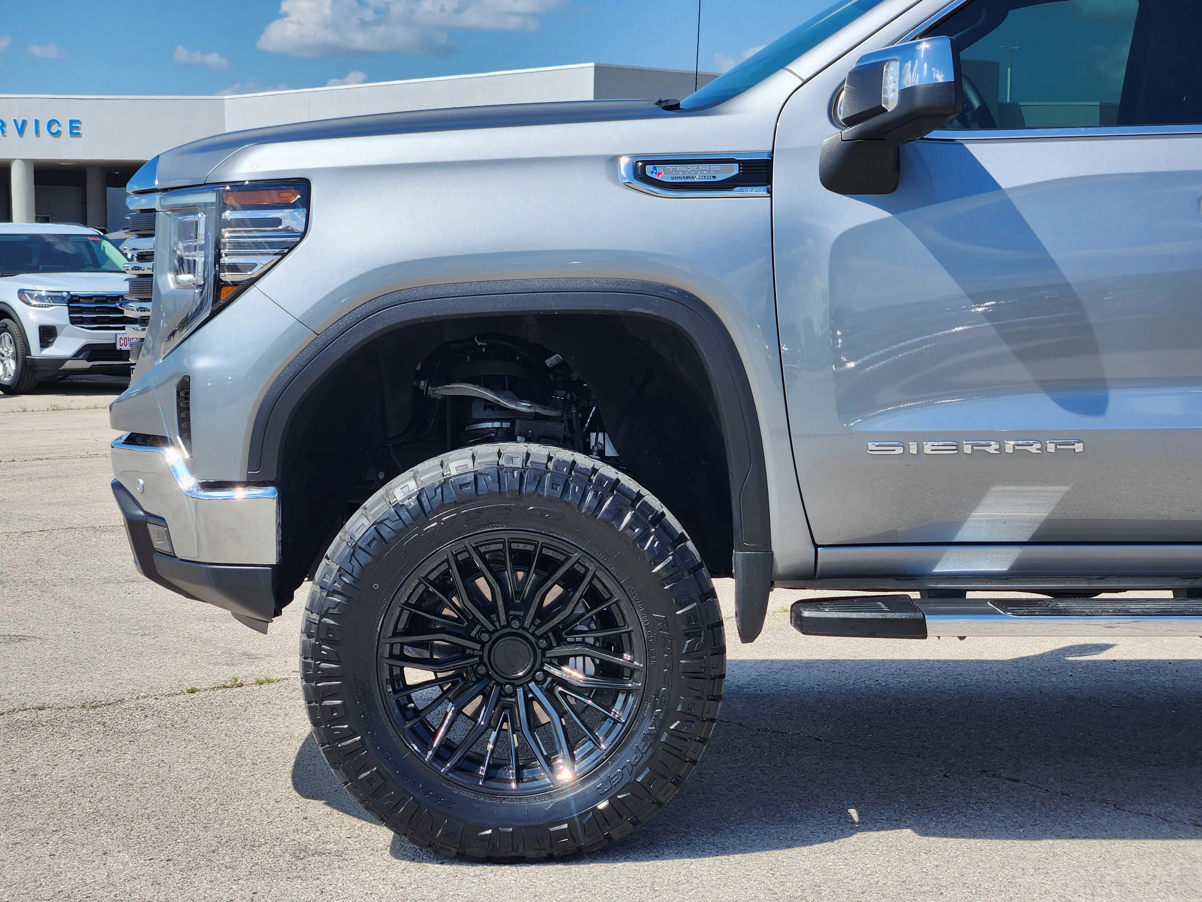 Used 2026 Sterling Metallic GMC SLT image 9