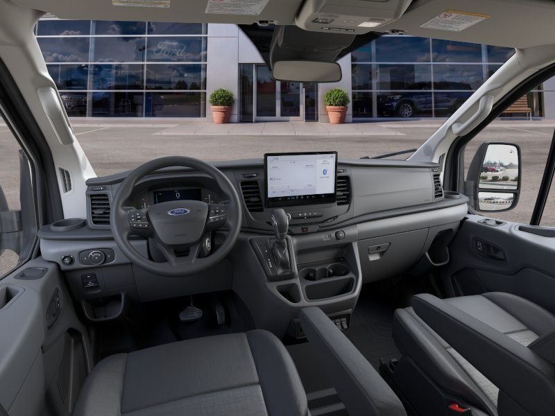 New 2026 Silver Ford Base image 9