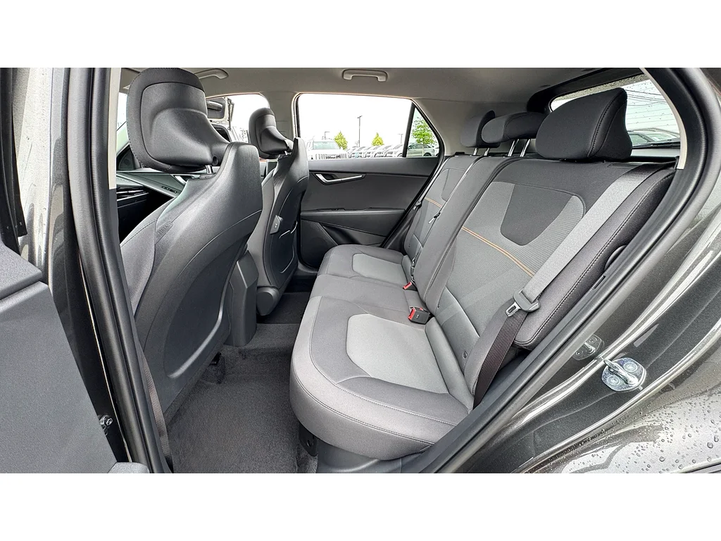 New 2026 Blk Kia LX image 26