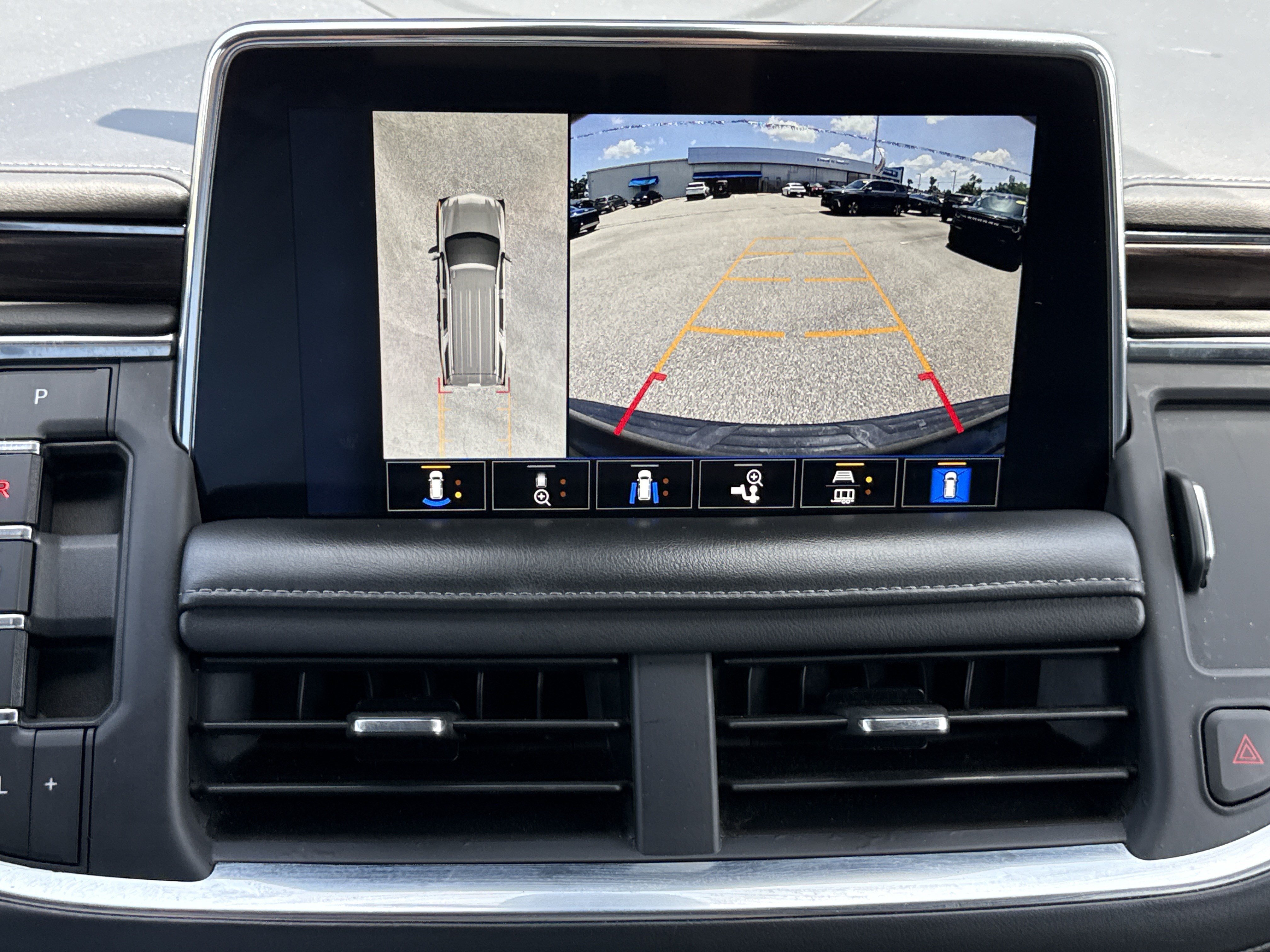 2022 Chevrolet Tahoe Z71 - Photo 30