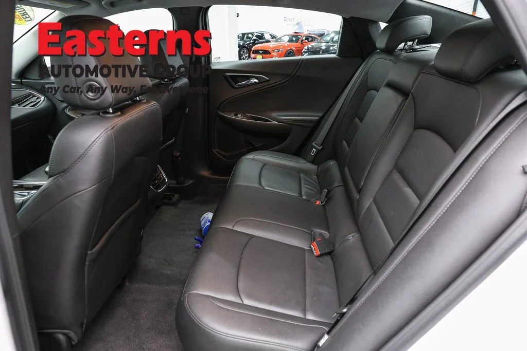 Used 2024 White Chevrolet LT image 23