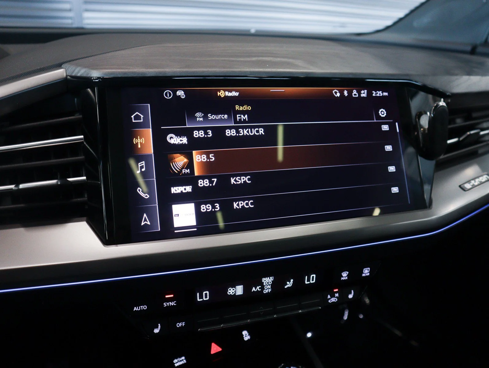 Used 2023 Glacier White Metallic Audi Premium Plus image 24
