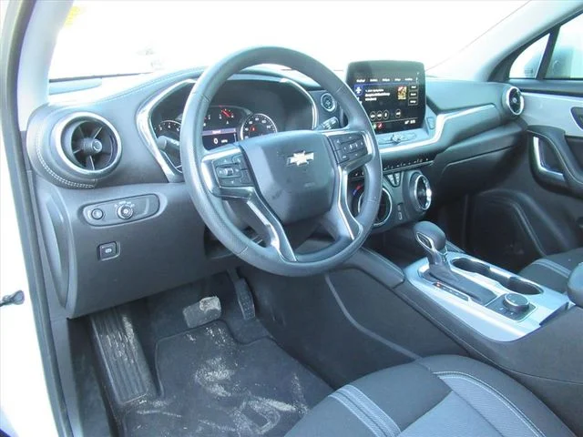 Used 2024 White Chevrolet LT image 16