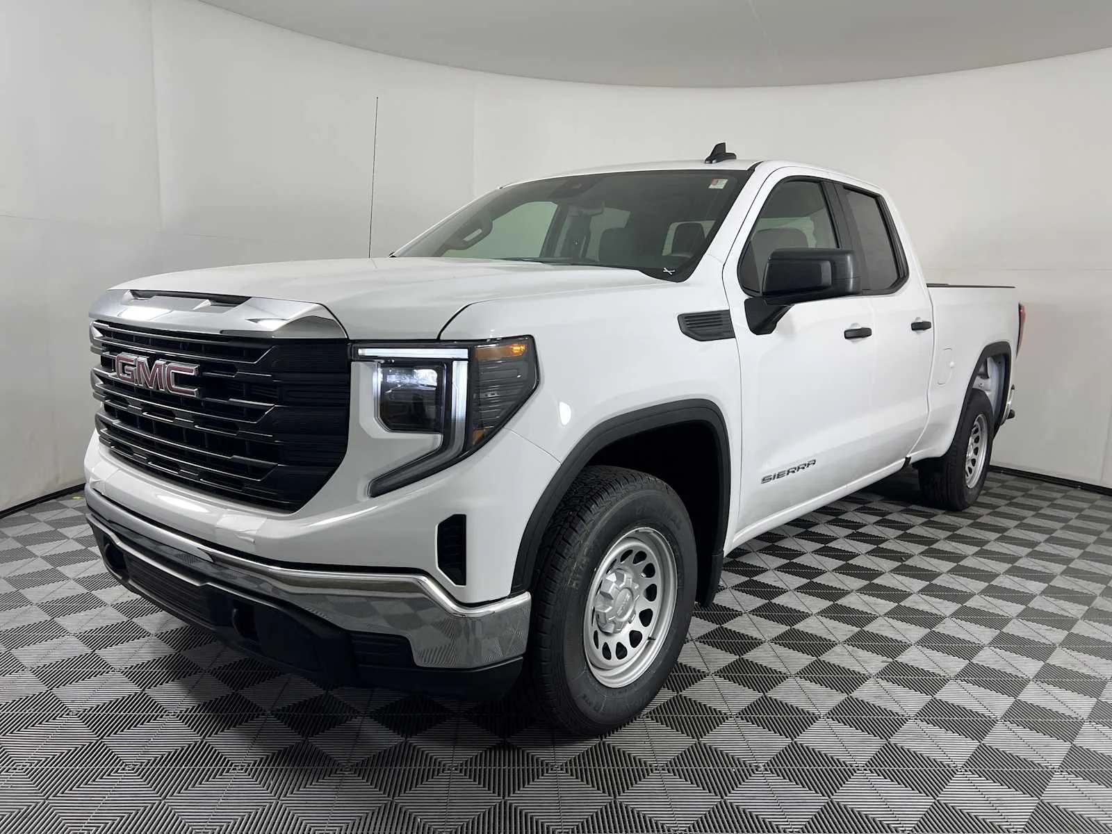 New 2026 Summit White GMC Pro image 3