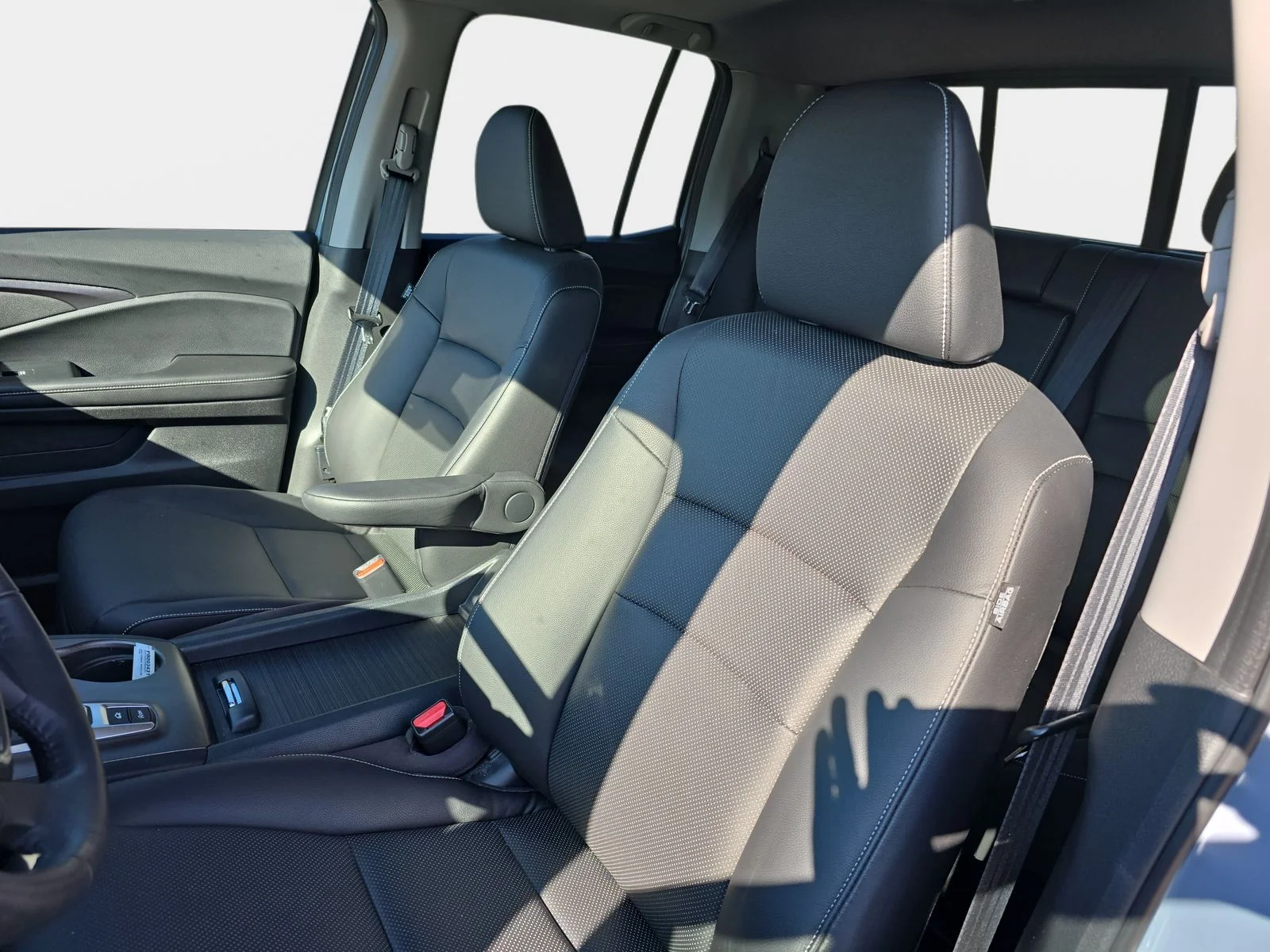 Used 2023  Honda RTL image 10