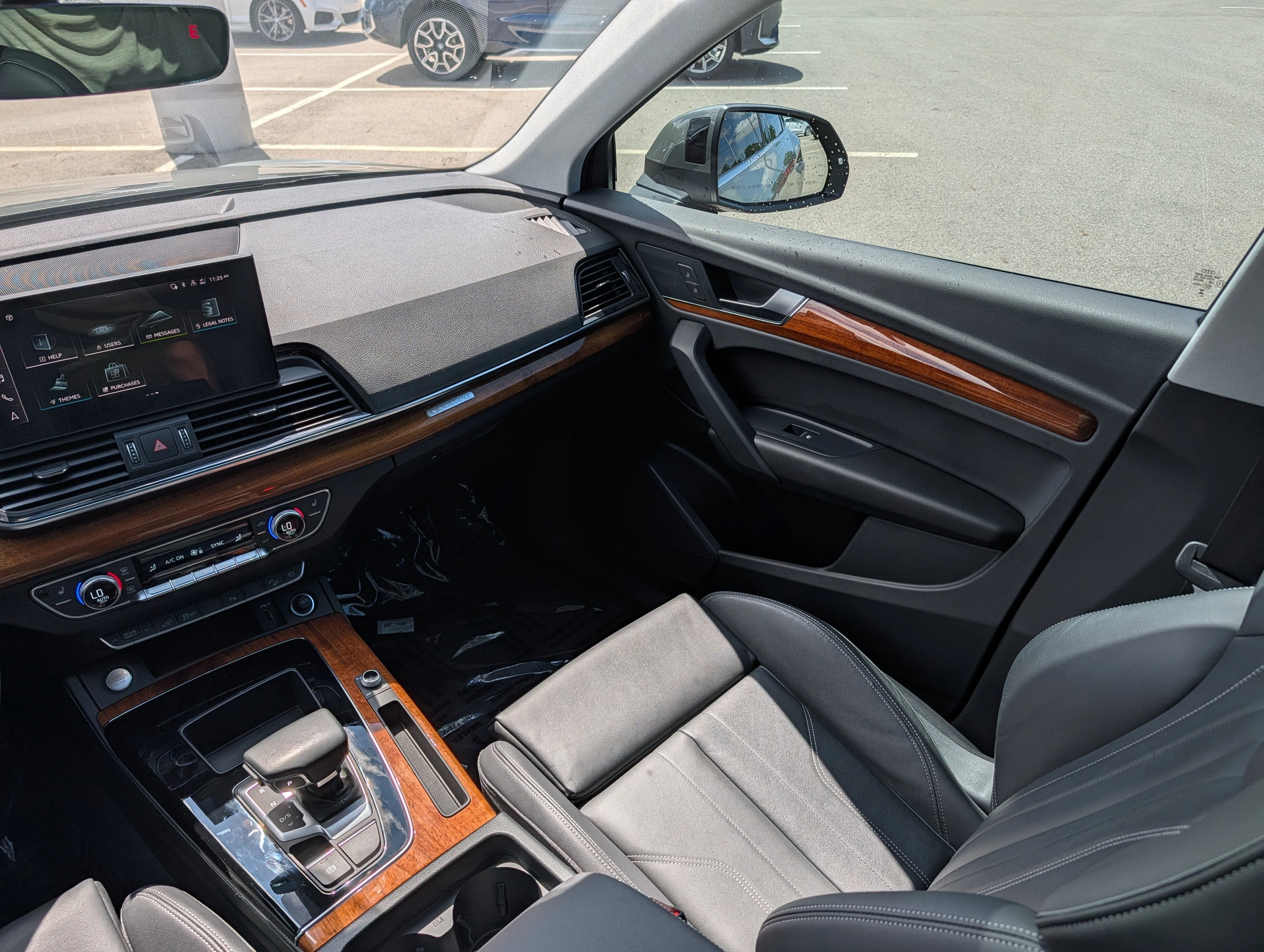 2023 Audi Q5 Premium - Photo 11
