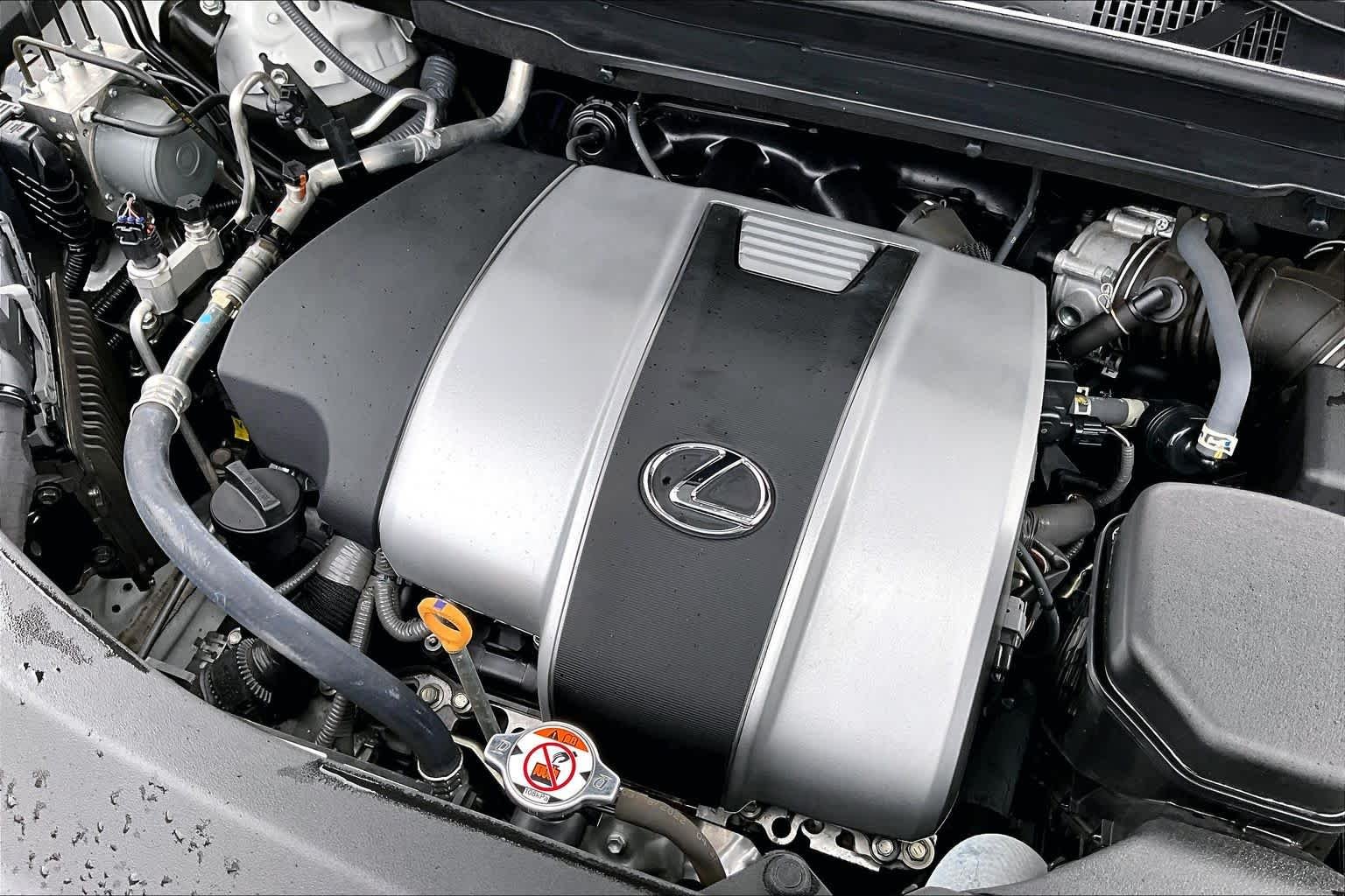 Used 2022 Eminent White Pearl Lexus  image 32