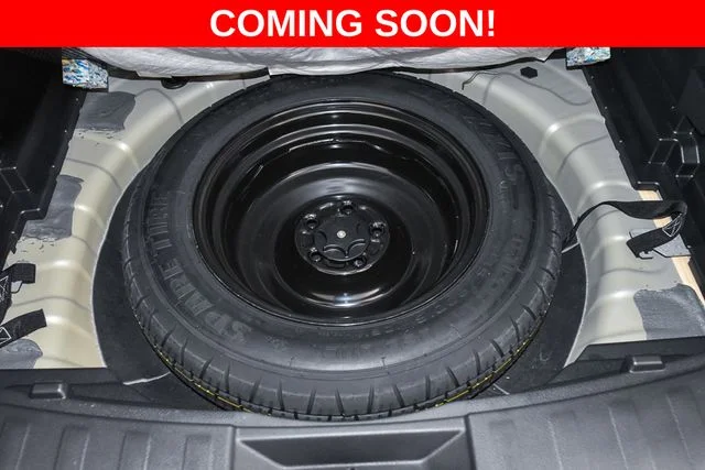 Used 2020 Silver Nissan S image 21