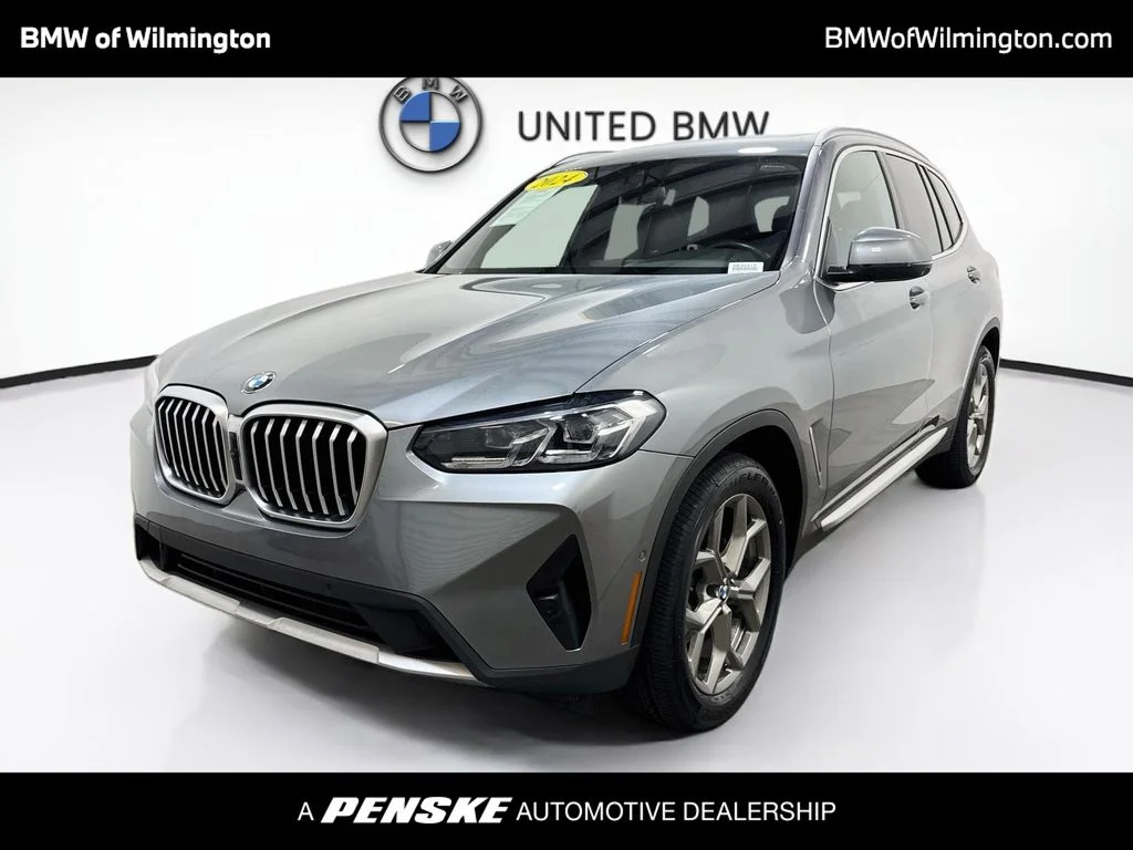 Used 2024 Gray BMW sDrive30i image 1