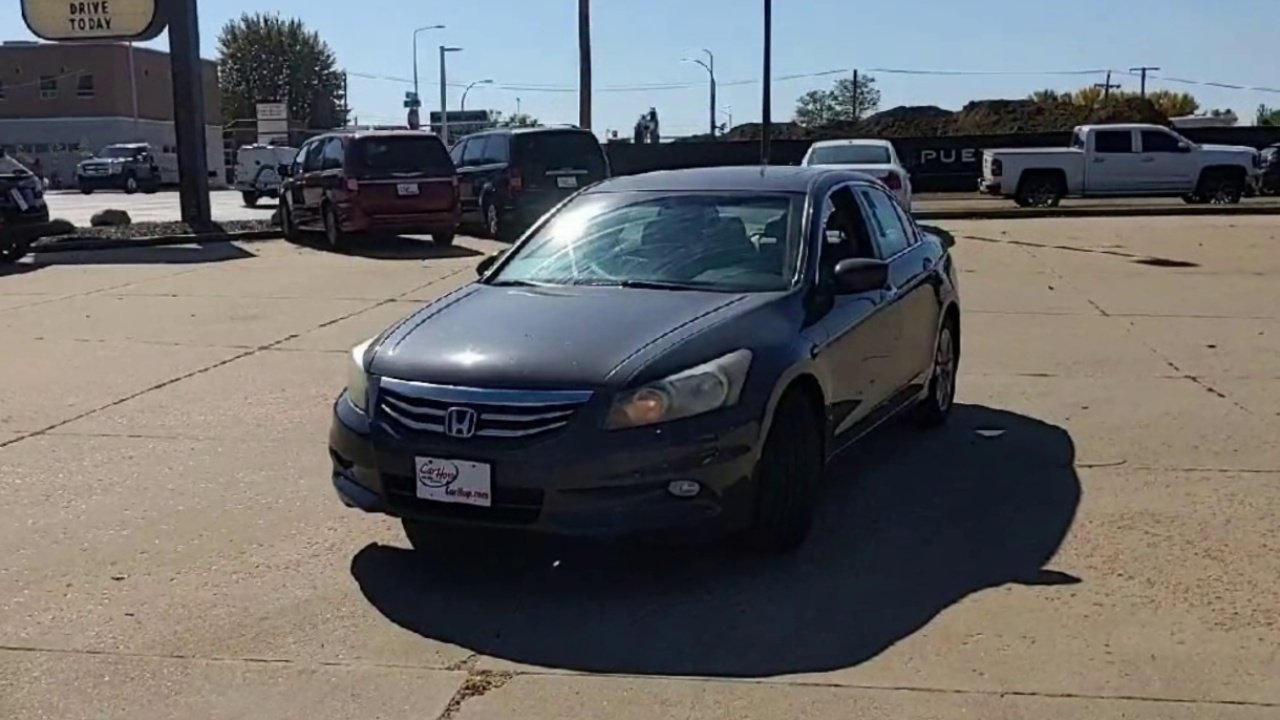 2011 Honda Accord EX-L photo 3