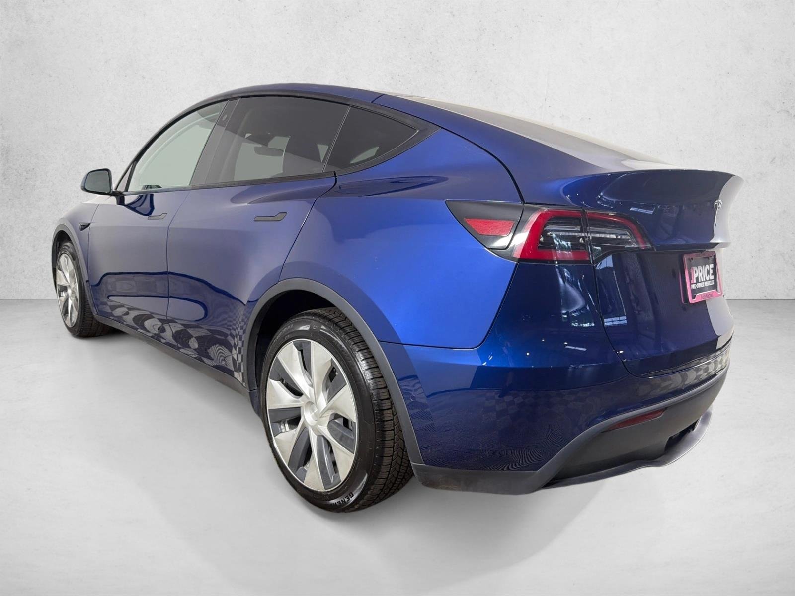 Used 2020 Blue Tesla Long Range image 7