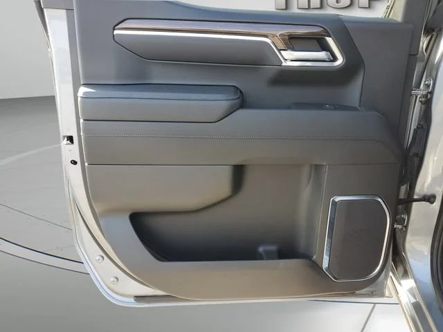 Used 2024 Sterling Gray Metallic Chevrolet LT Trail Boss image 10