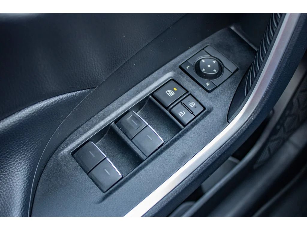 Used 2025 Blueprint Toyota Hybrid XLE image 34