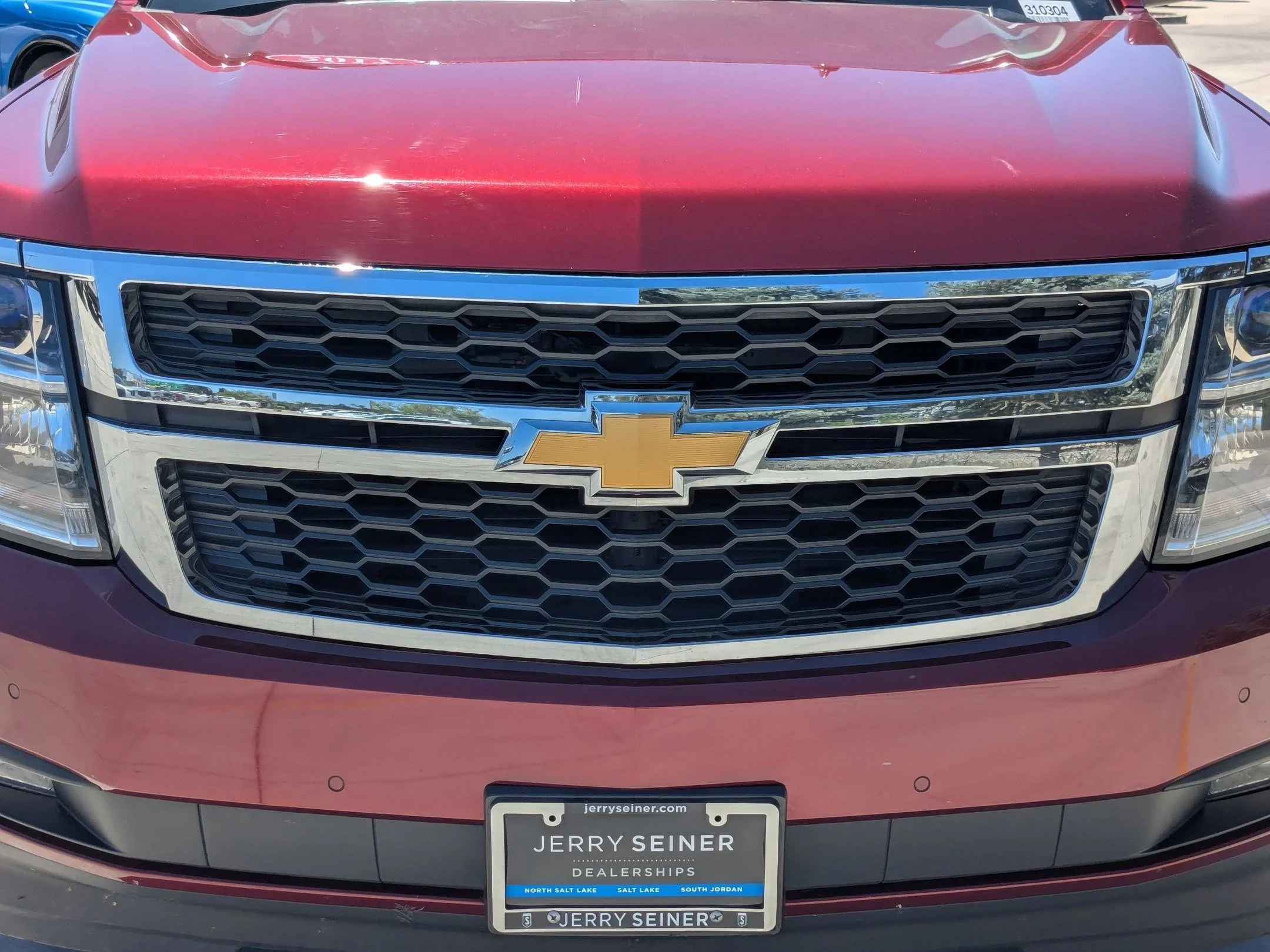 Used 2017 Siren Red Tintcoat Chevrolet LT image 9