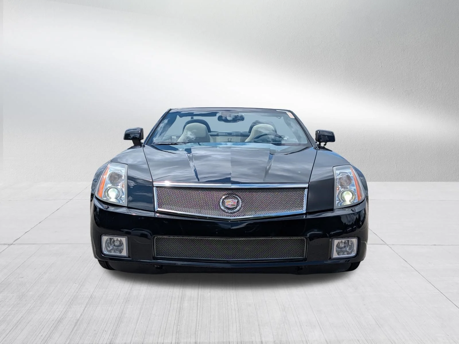 Used 2006 Black Raven Cadillac  image 2