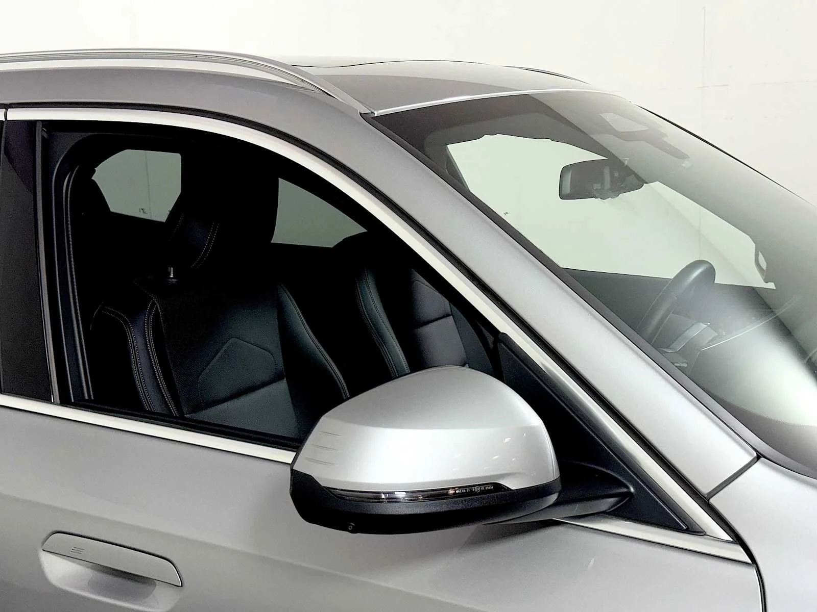 2026 BMW X1 28i - Photo 29