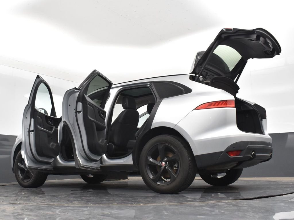 Used 2019 Silver Jaguar 25t Premium image 37