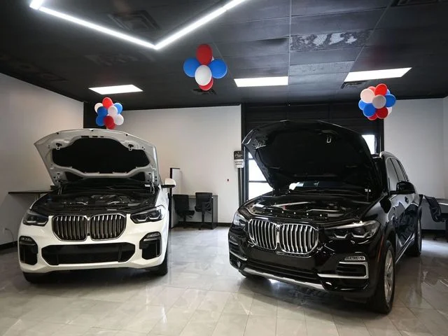 Used 2021 White BMW xDrive30i image 46