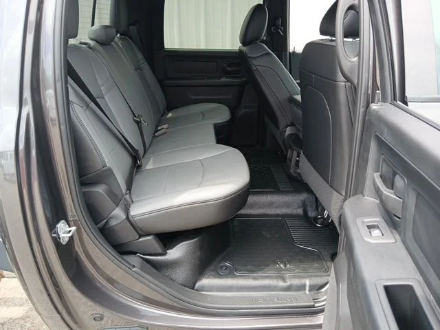 New 2026 Granite Crystal Metallic Clearcoat RAM Tradesman image 19