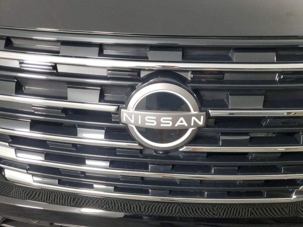 New 2026 Black Nissan Platinum image 10