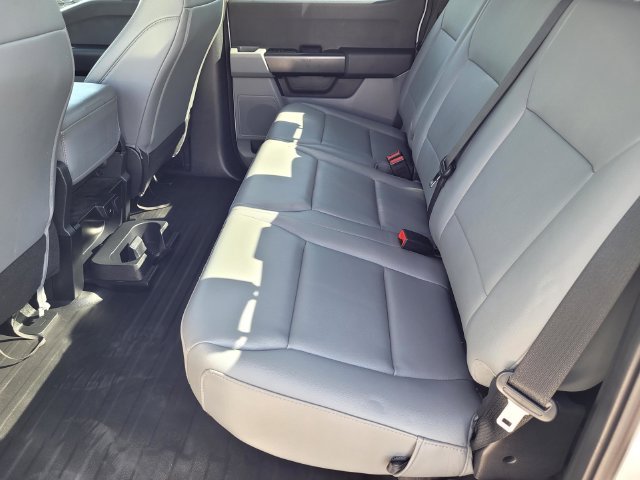 Used 2025 White Ford XL image 12