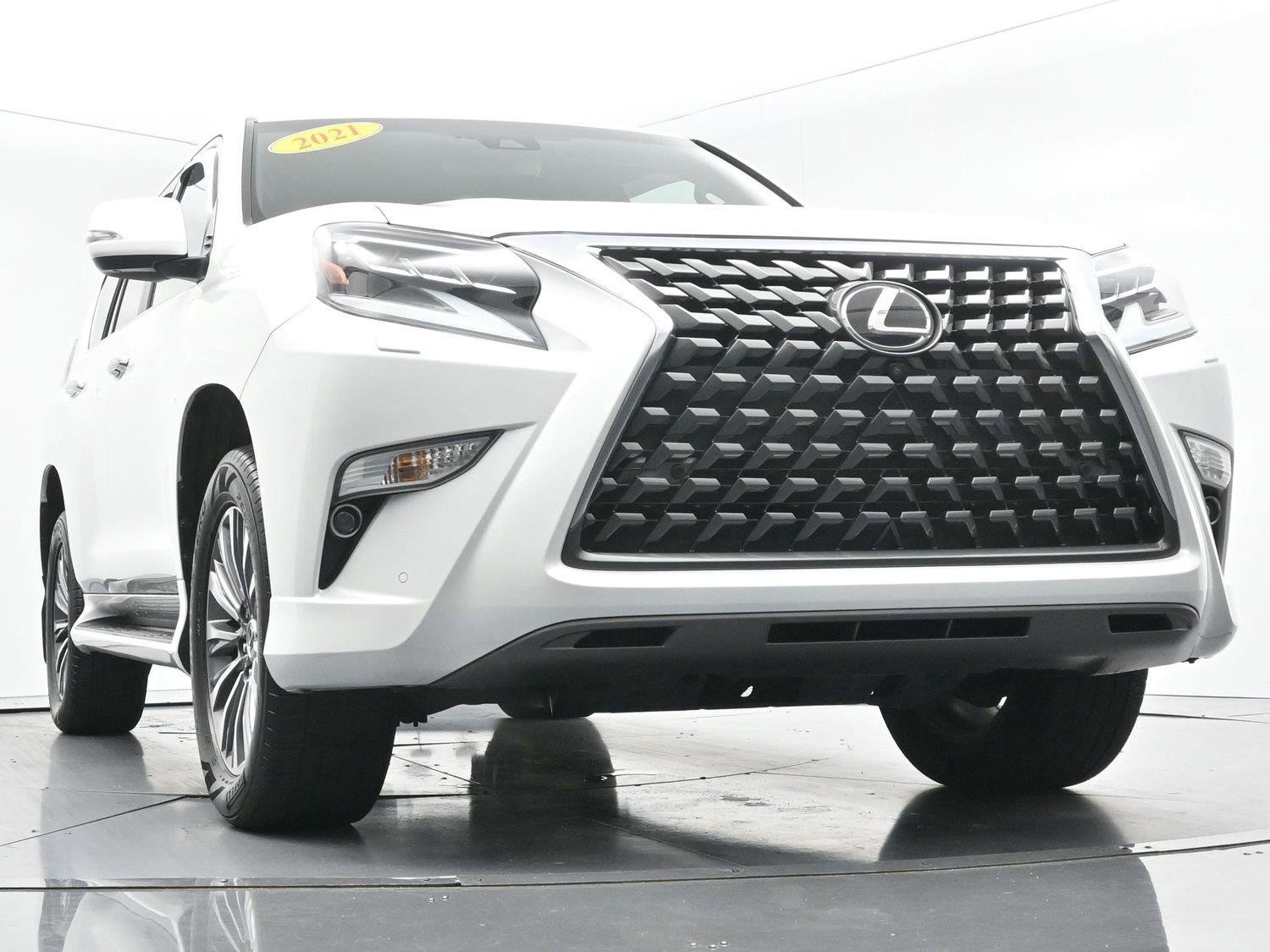 Used 2021 Starfire Pearl Lexus GX 460 Luxury image 56