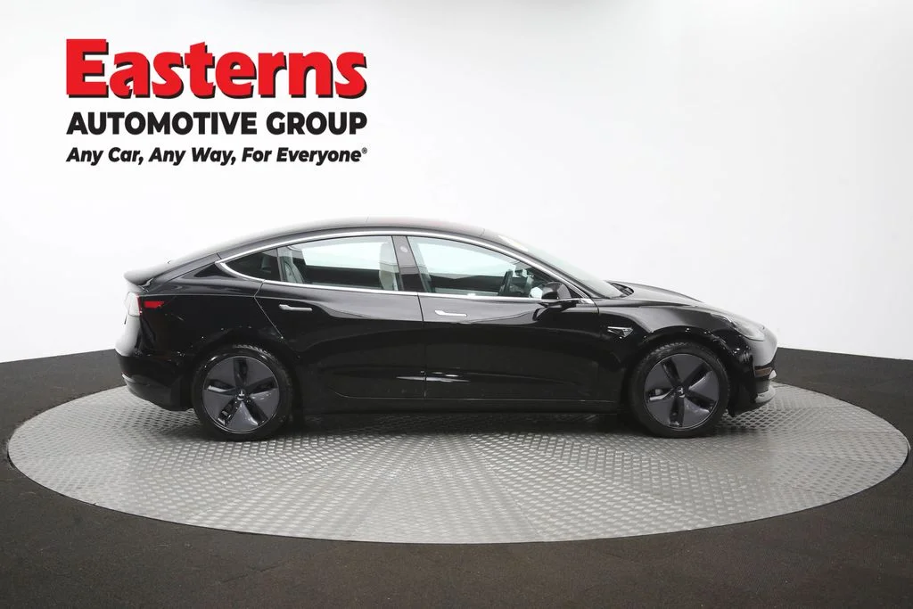 Used 2018 Black Tesla Long Range image 42