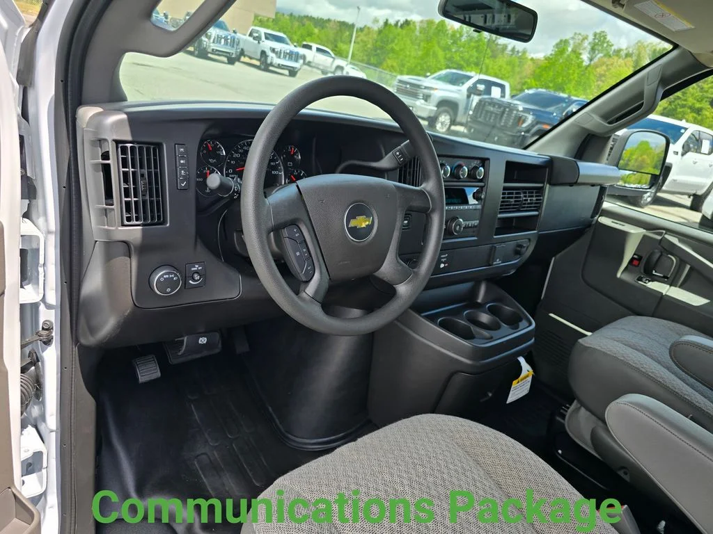 New 2026 White Chevrolet Work Van image 22