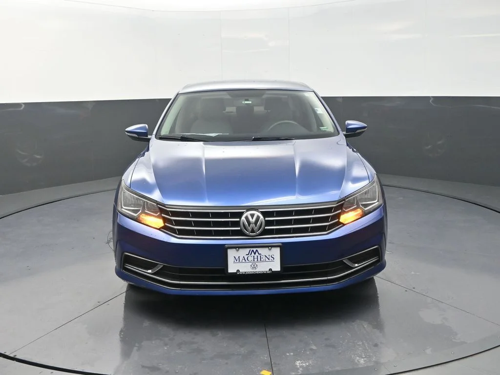 Used 2017 Volkswagen Passat S with VIN 1VWAT7A34HC062005 for sale in Columbia, MO