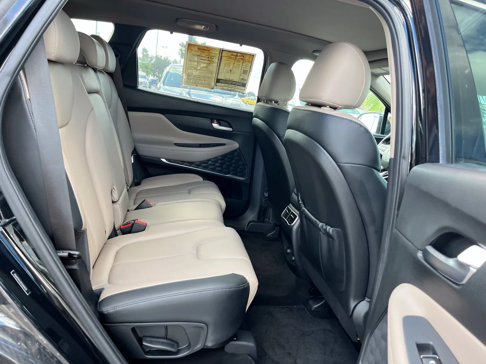 Used 2023 Black Hyundai SEL image 21