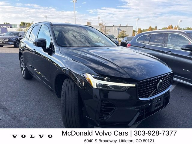 2024 Volvo XC60 Recharge Plug-In Hybrid T8 Plus Dark Theme