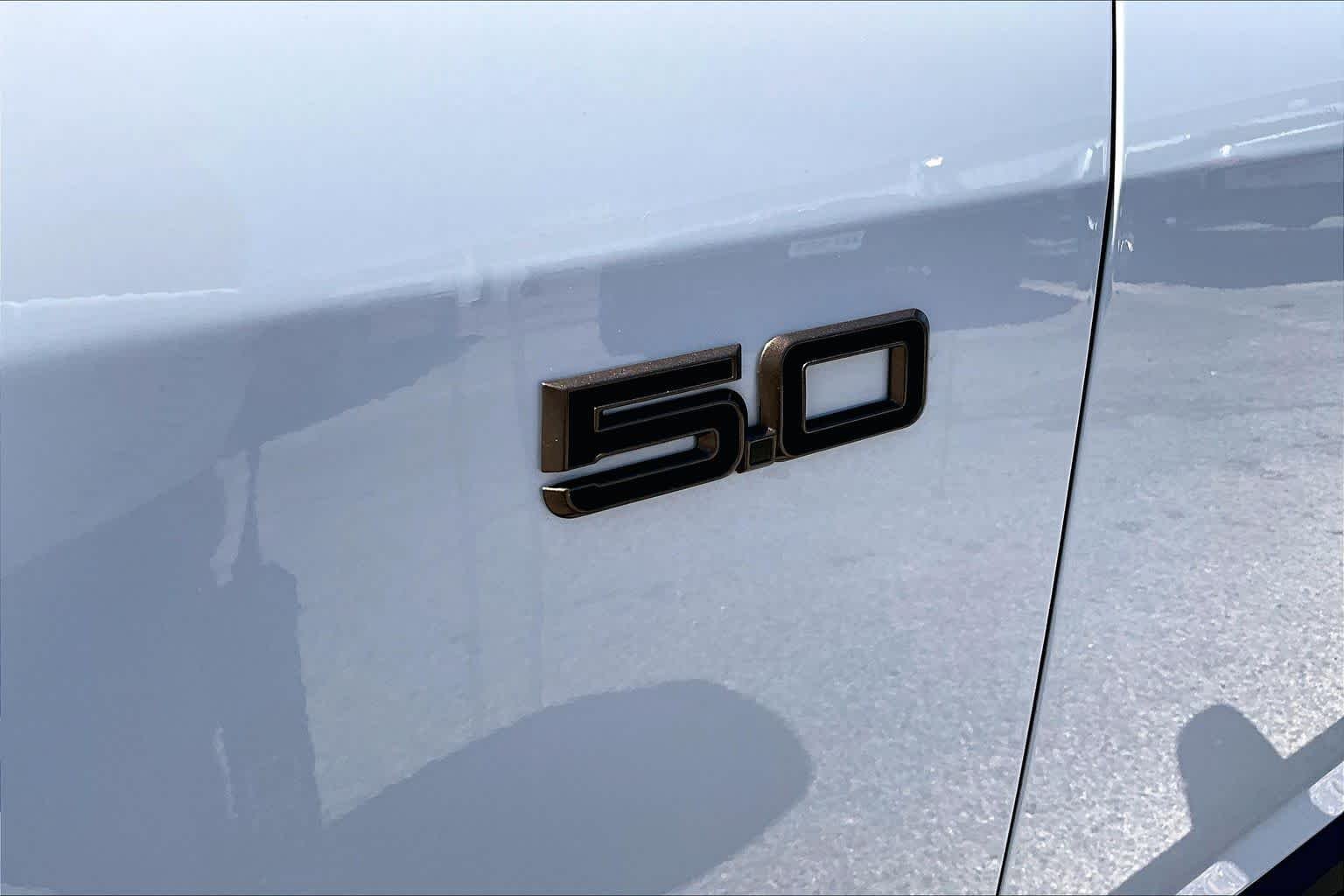 2025 Ford Mustang GT Premium - Photo 10