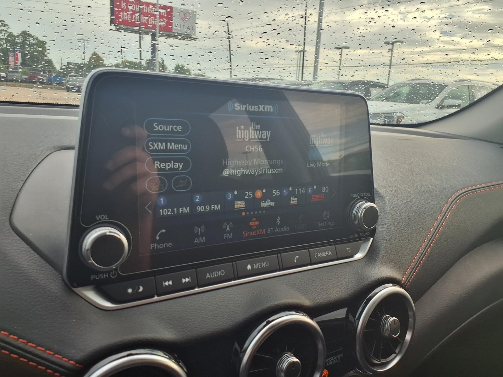 Used 2025  Nissan SR image 23