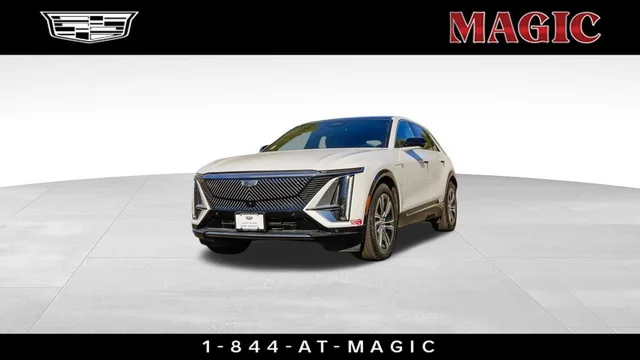 2024 Cadillac LYRIQ Luxury 1