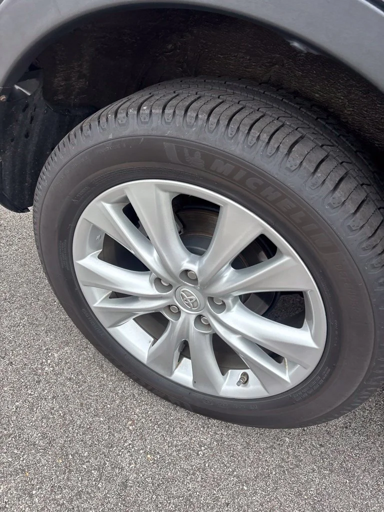 Used 2014 Magnetic Gray Metallic Toyota Limited image 12