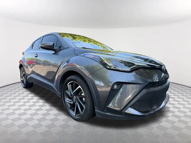 Used 2020 Gray Toyota Limited image 3
