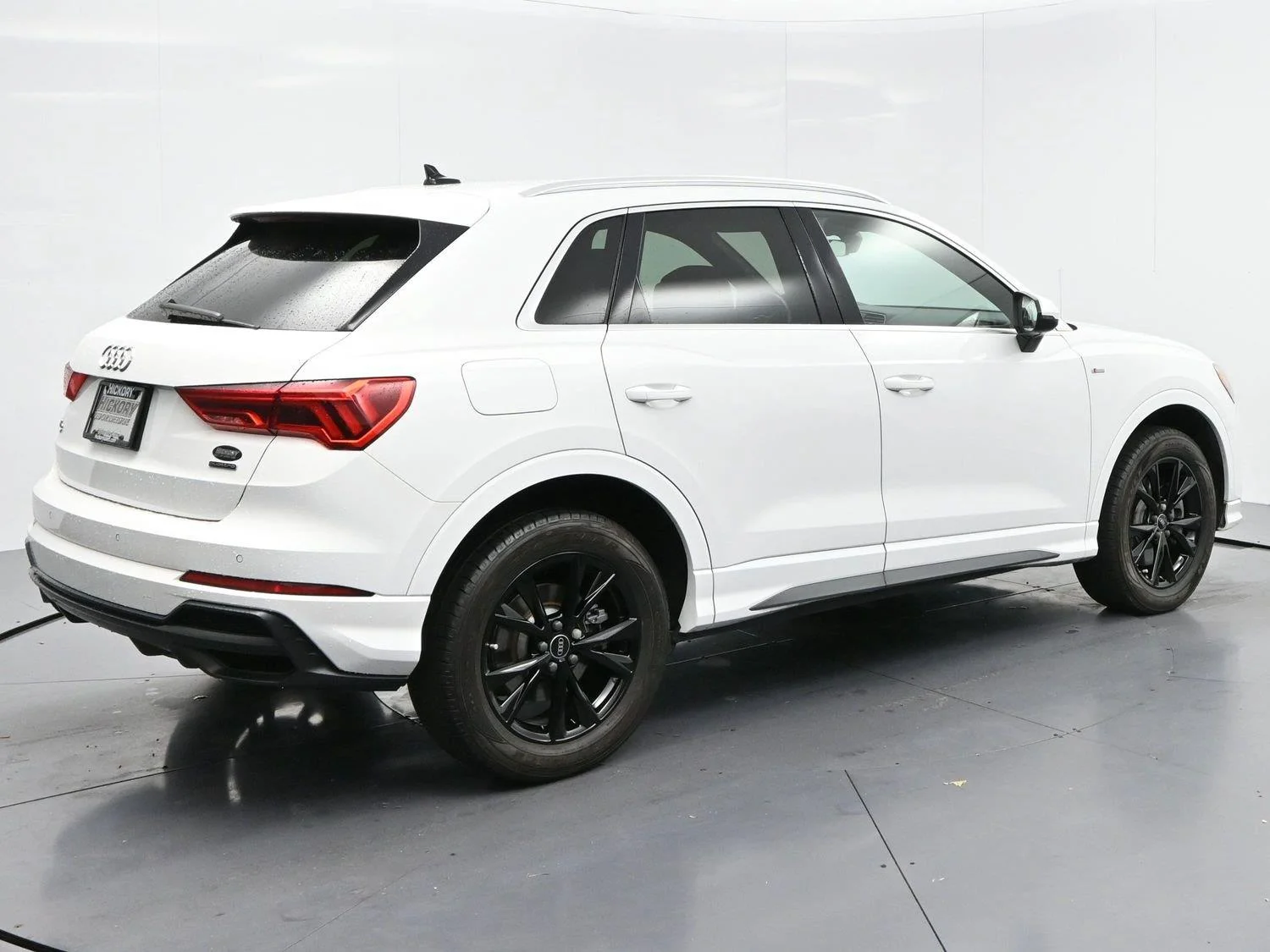 Used 2021 Ibis White Audi S line Premium image 7