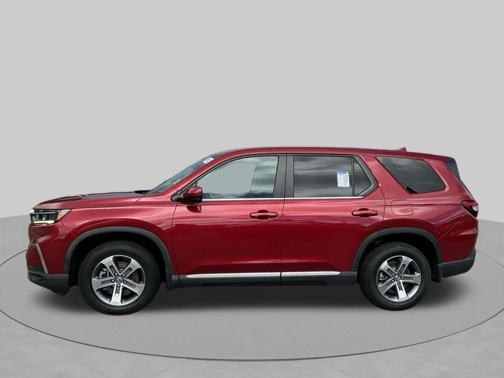 Used 2024 Red Honda EX-L image 3