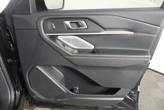 New 2026 Agate Black Metallic Ford Tremor® image 36