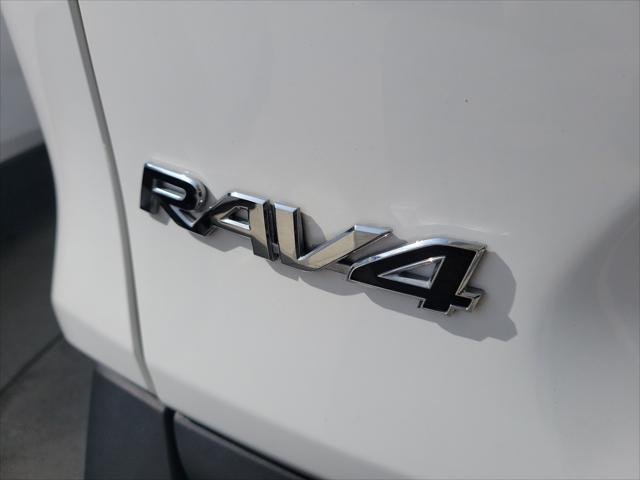 Certified Used 2024 ICE CAP Toyota  image 9