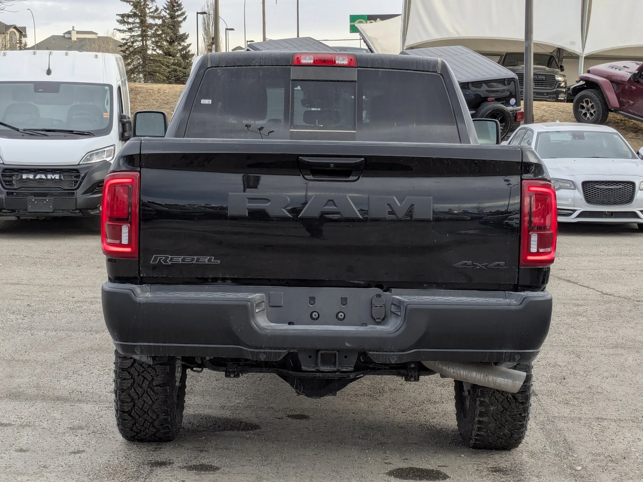New 2026 Black RAM Rebel - - Level 1 Grp - Safety Grp - 5th Wheel/Gooseneck Prep - Ventilated Leather Seats & More! image 7