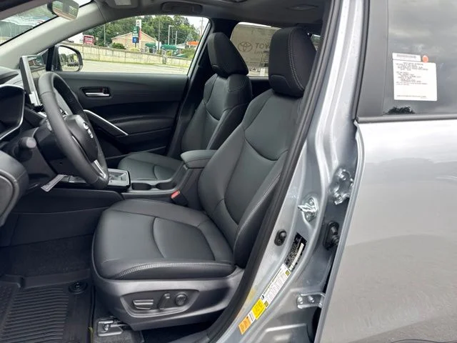 New 2026 Sonic Silver Toyota XLE image 11