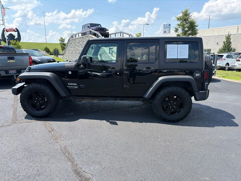 Used 2018 Black Jeep Unlimited Sport image 4