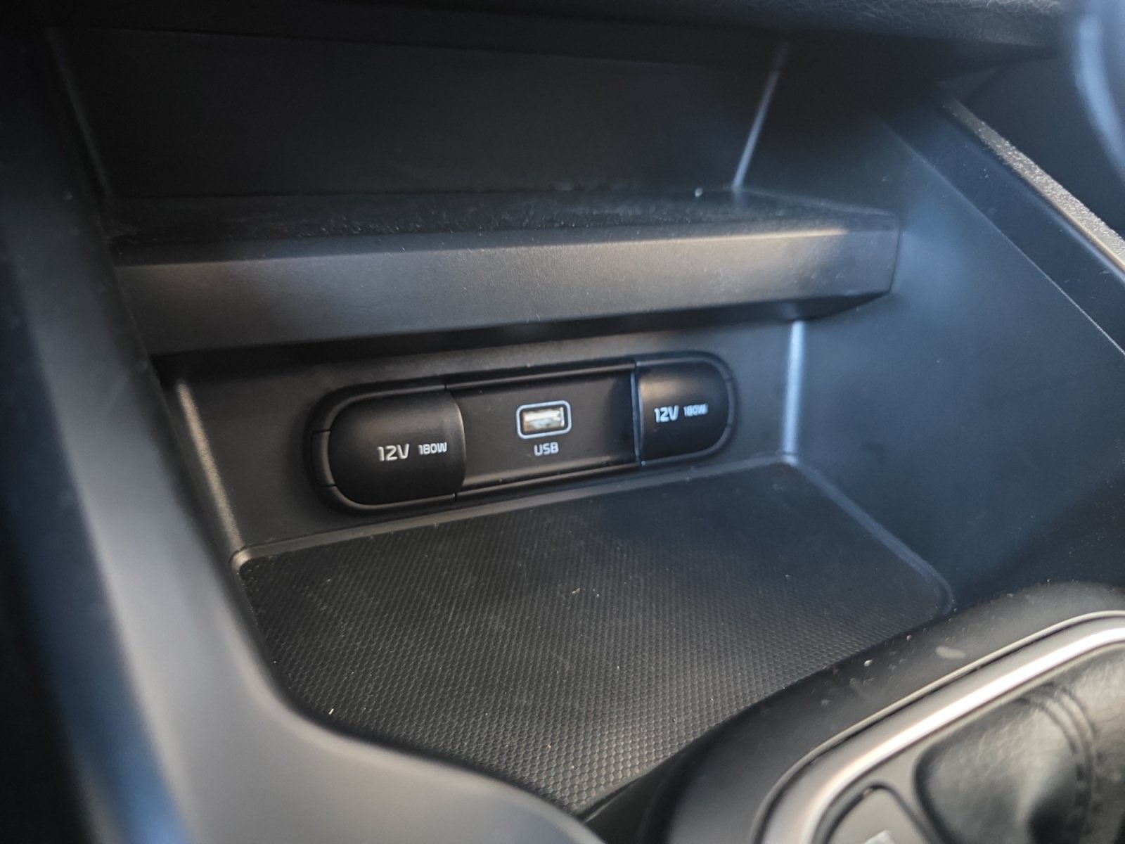 Certified Used 2025 Gravity Gray Kia LX image 19