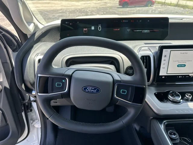 New 2026 Star White Metallic Tri-Coat Ford MAX Active image 12