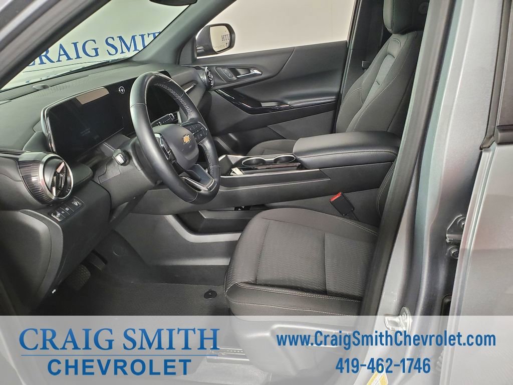 2025 Chevrolet Equinox LT - Photo 10