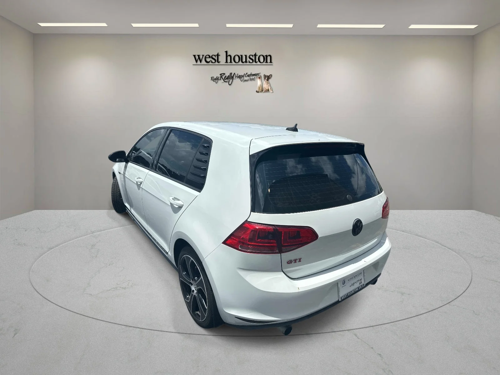 Used 2017 Pure White Volkswagen S image 9